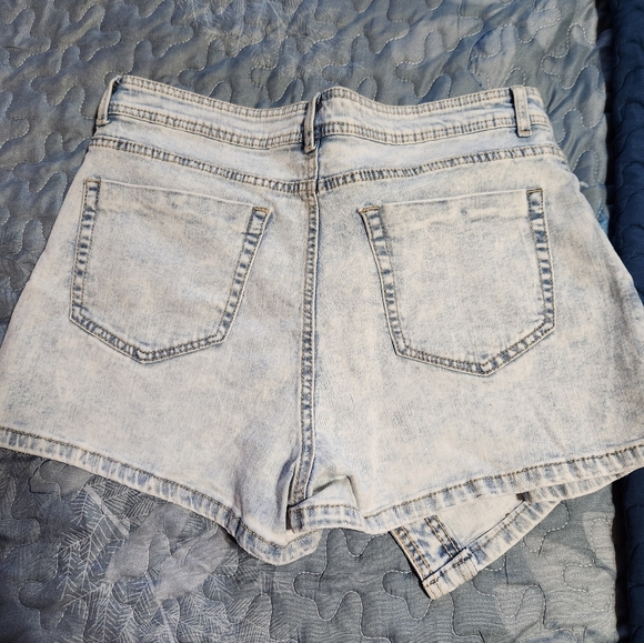 Juniors n/b jean skort - Picture 9 of 9